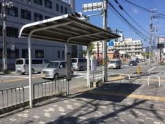 「中山団地」バス停留所