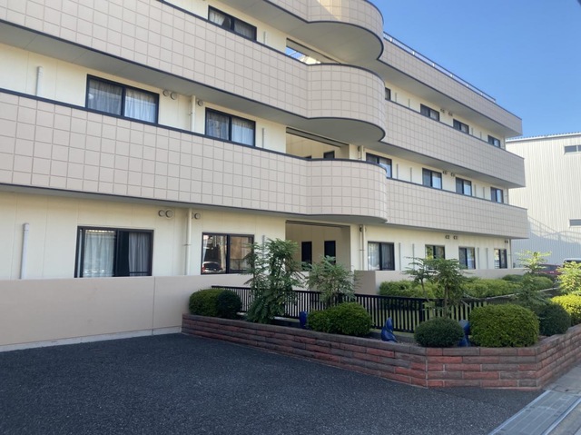 サンスーシ北浦和 施設外観