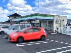 ファミリーマート　仙台上愛子店