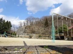 三石小学校