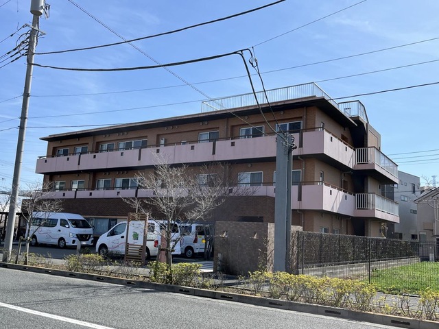 優っくりグループホーム喜多見 施設外観