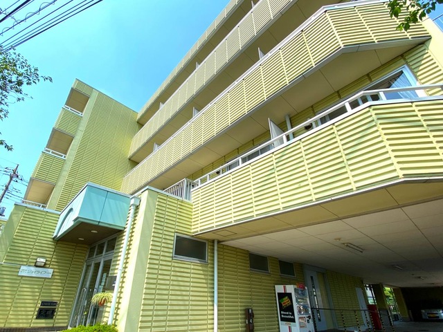 ジョイライフ十日市場 施設外観