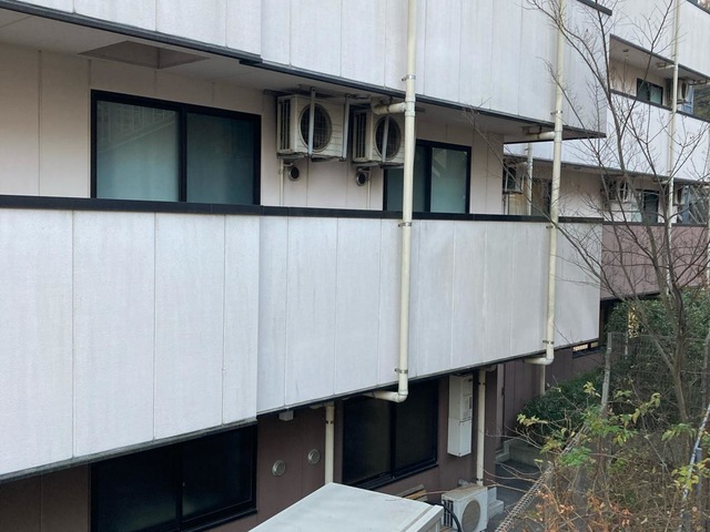 はなことば追浜 施設外観