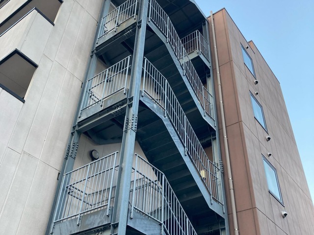 はなことば追浜 施設外観