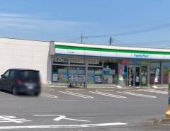 ファミリーマート　桜川友部店
