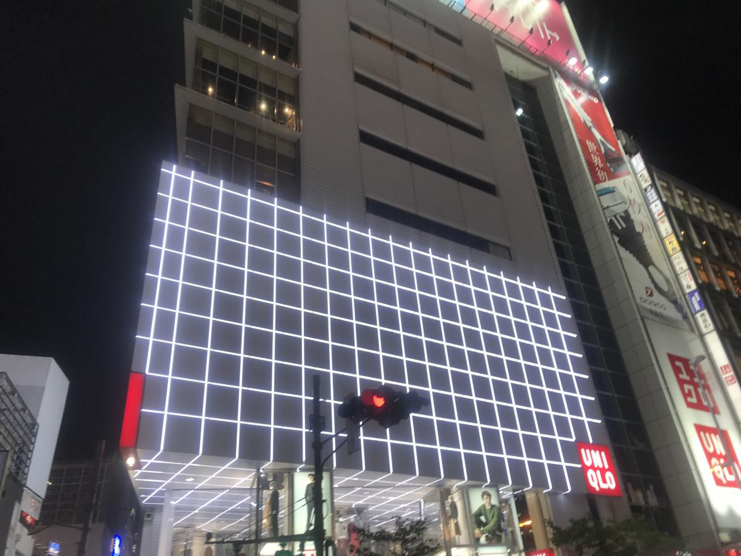 ユニクロ 新宿 西口 店