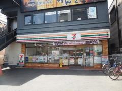 セブンイレブン 大津石山駅前店