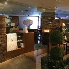 ピエトロ　米子店