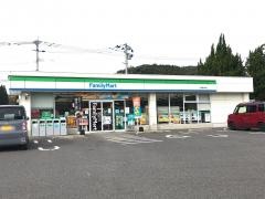 ファミリーマート　伊万里大坪店