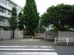 府中市立府中第六中学校