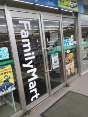 ファミリーマート　三野町大見店