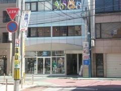 アディダスオリジナルスショップ　福岡