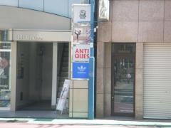 アディダスオリジナルスショップ　福岡