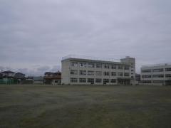 大曲小学校