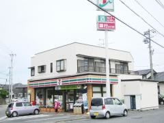セブンイレブン　八幡高江店