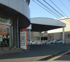 トヨタカローラ博多空港榎田店