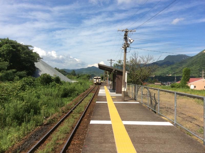 呼野駅です