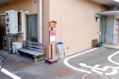 「市役所庁舎前」バス停留所