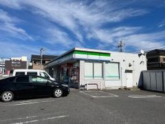 ファミリーマート　豊田上郷二丁目店