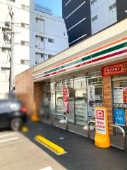 セブンイレブン　大阪高津３丁目店