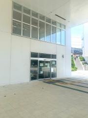 習志野市立中央図書館