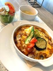 ＡＩＬＥＹ　ＣＡＦＥ