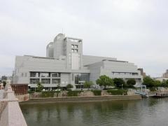 広島市立中区図書館