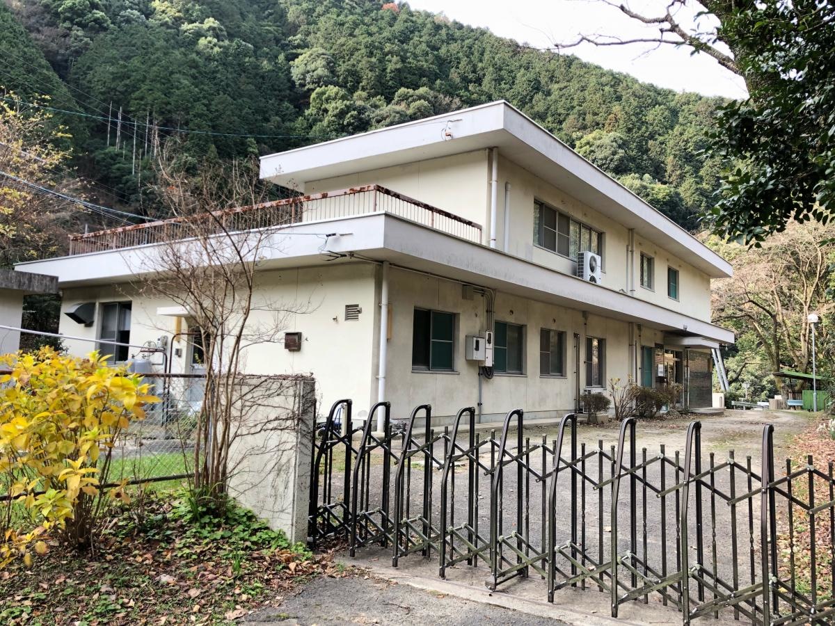 別子ハイツ自然学習館