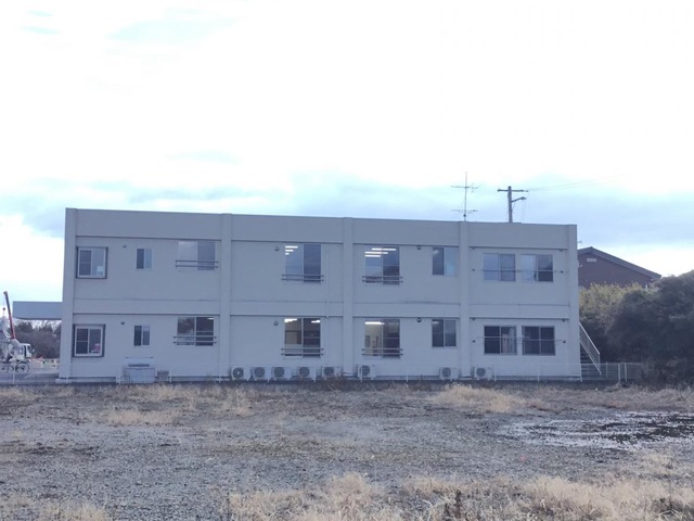 陽だまり 建物全景