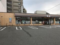 セブンイレブン　福岡唐人町駅前店
