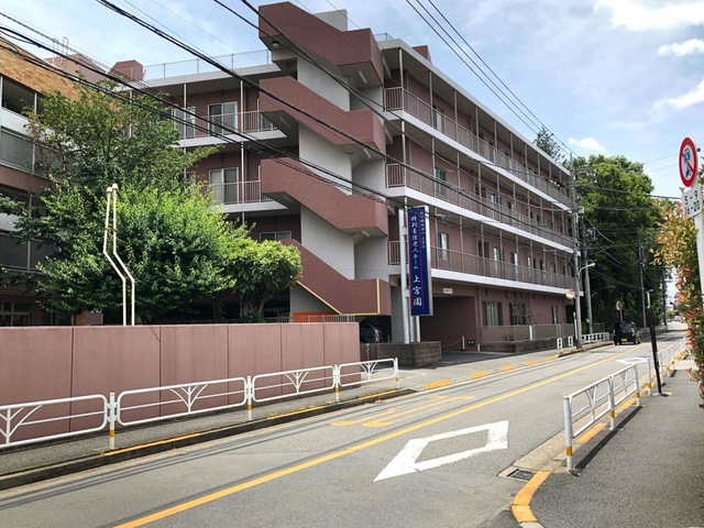 特別養護老人ホーム　上宮園 建物全景