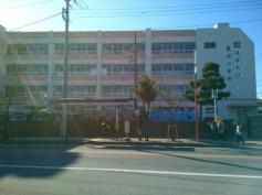 鷺沼小学校