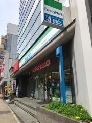 ファミリーマート　津田沼駅北口店