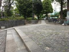 目黒区民センター公園