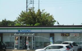 ファミリーマート　三条千把野店