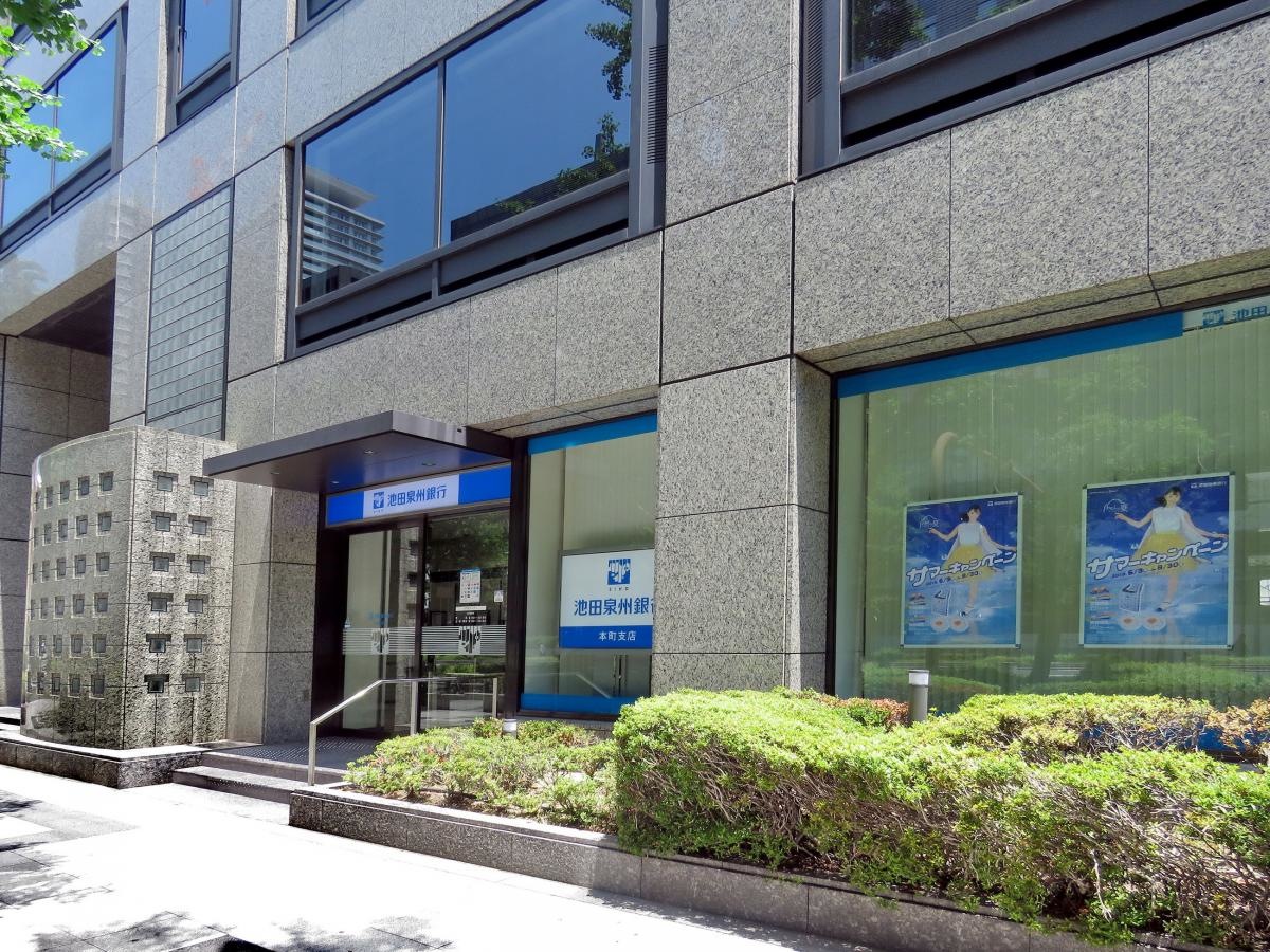 店舗側面