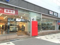 兵庫日産ＨＡＴ神戸店（西館）