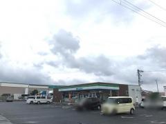ファミリーマート　北名古屋六ツ師店