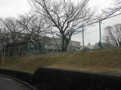橋賀台小学校