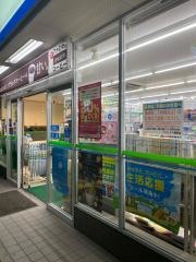 ファミリーマート　御影塚町店