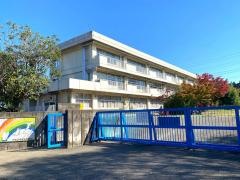 二ツ塚小学校