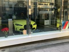 Ａｂｅ　ＢＭＷ阿部モータース本社ショールーム