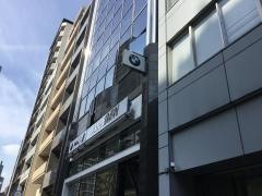 Ａｂｅ　ＢＭＷ阿部モータース本社ショールーム