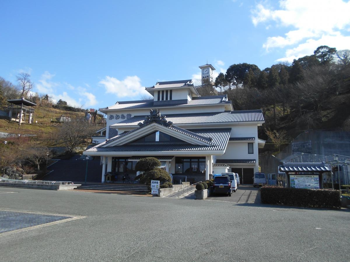 瓦のふるさと公園の瓦館全景