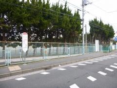 「第一平作町内会館」バス停留所