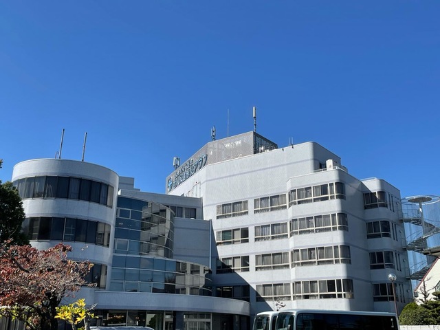 アウン