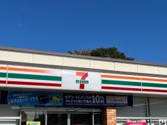セブンイレブン　三鷹富士見通り店