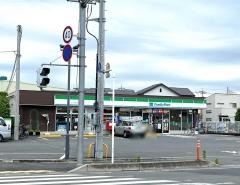 ファミリーマート　さいたま町谷四丁目店