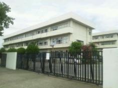 大間野小学校