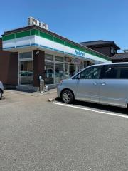 ファミリーマート　福井文京六丁目店